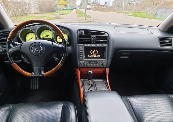 Lexus GS cena 39900 przebieg: 269000, rok produkcji 2001 z Piaseczno małe 191